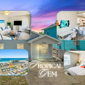 Tropical Gem/5 Min Walk Holiday home